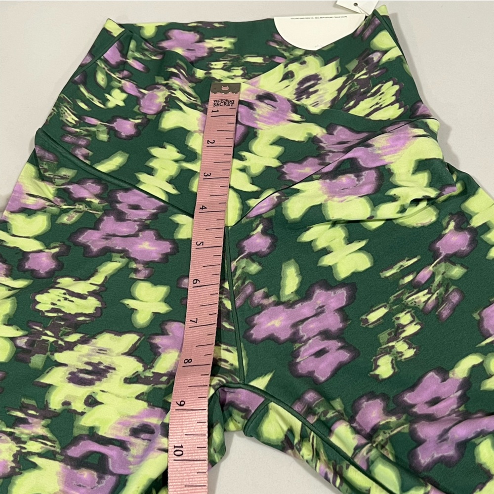 Aerie Women Offline Green Floral Print High Rise
Crossover 7/8 Tight Leggings S - Picture 13 of 15